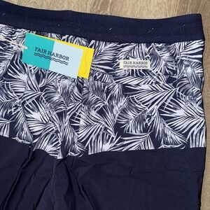 NWT Fair Harbor The Ozone 10 Inch Shorts Lined Men's Large Navy Blue Floral Swim